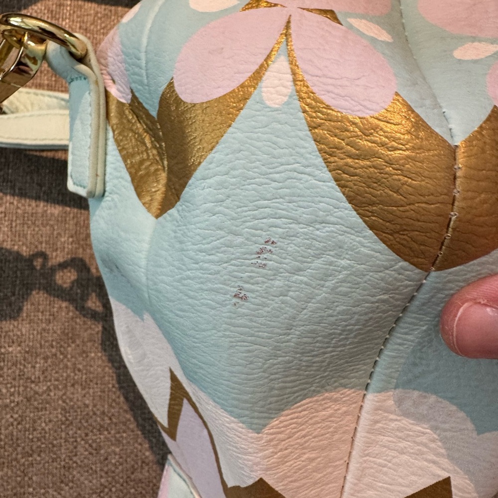 Disney parks “it’s a small world” hot air balloon crossbody purse - Picture 4 of 10